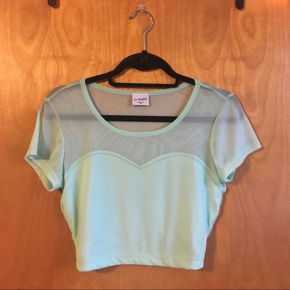 mint colored top